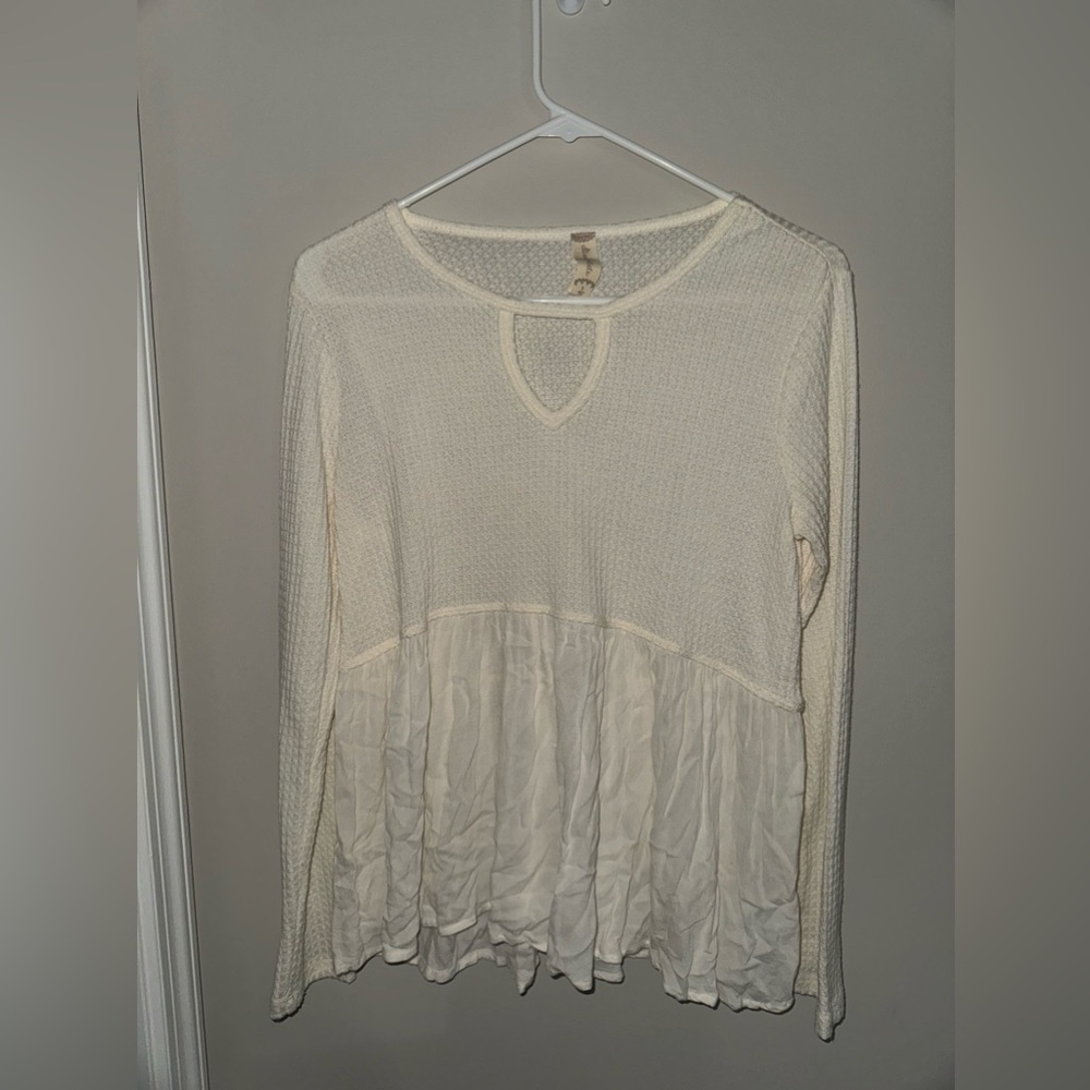 Cream Altar’d State top